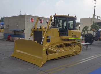 Гусеничный бульдозер XCMG D260LGP